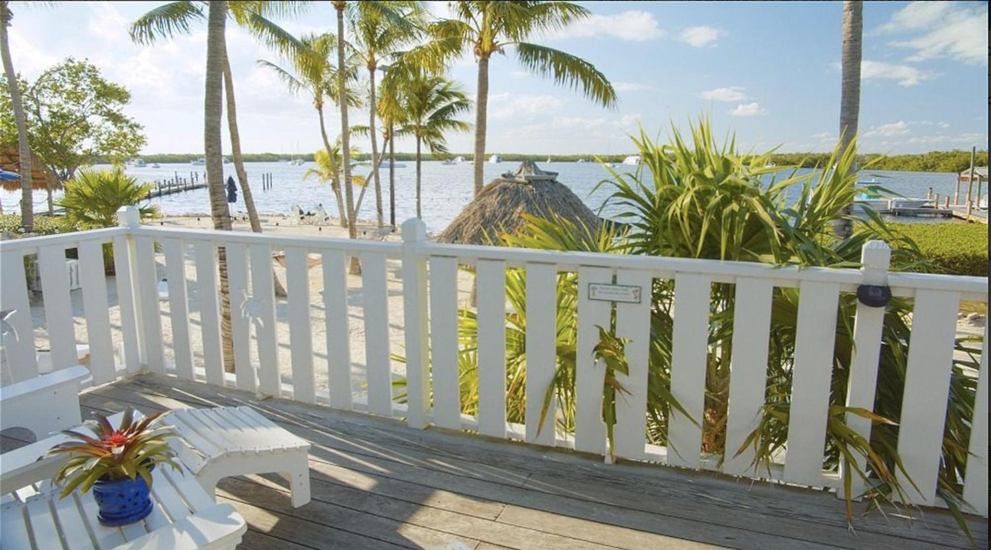 Coconut Palm Inn Tavernier Bilik gambar